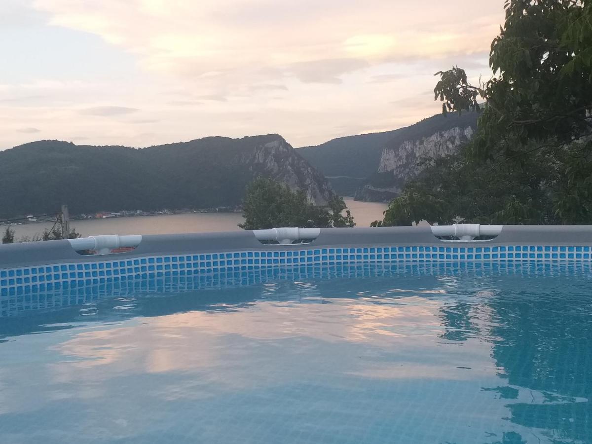 Casa De Vacanta Maga Dubova Exterior foto